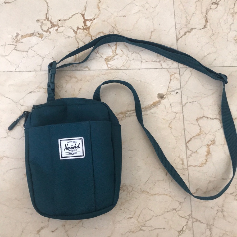 Herschel Cruz Crossbody Bag